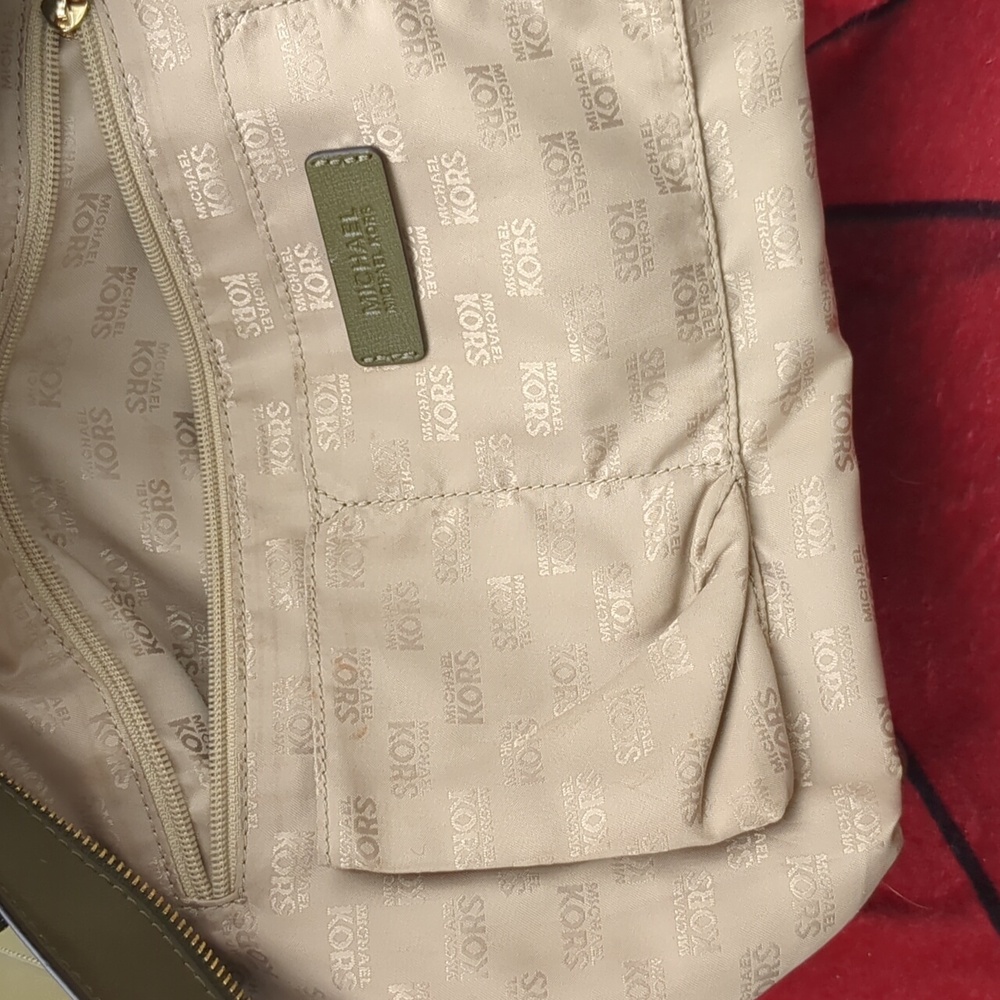 Rivington Large Saffiano Leather Tote Bag - Picture 12 of 16